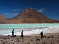The Licancabur volcano (5916 m) and the Laguna Verde, أتاكاما, تشيلي, أمريكيتان