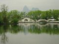 Bridge above the lake Rong Hu, Quế Lâm, Trung Quốc, Châu Á