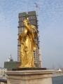 Golden statue on Bei'an Bridge, Thiên Tân, Trung Quốc, Châu Á