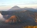 Mt Bromo (second plan), Mt Semeru (last plan) and Mt Batok (first plan), Mount Bromo, Ινδονησία, Ασία